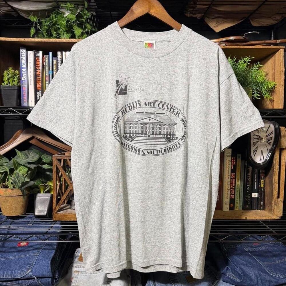 Vintage Y2K Art Center Tee Gray Black Skater 2000s State Convention Shirt XL